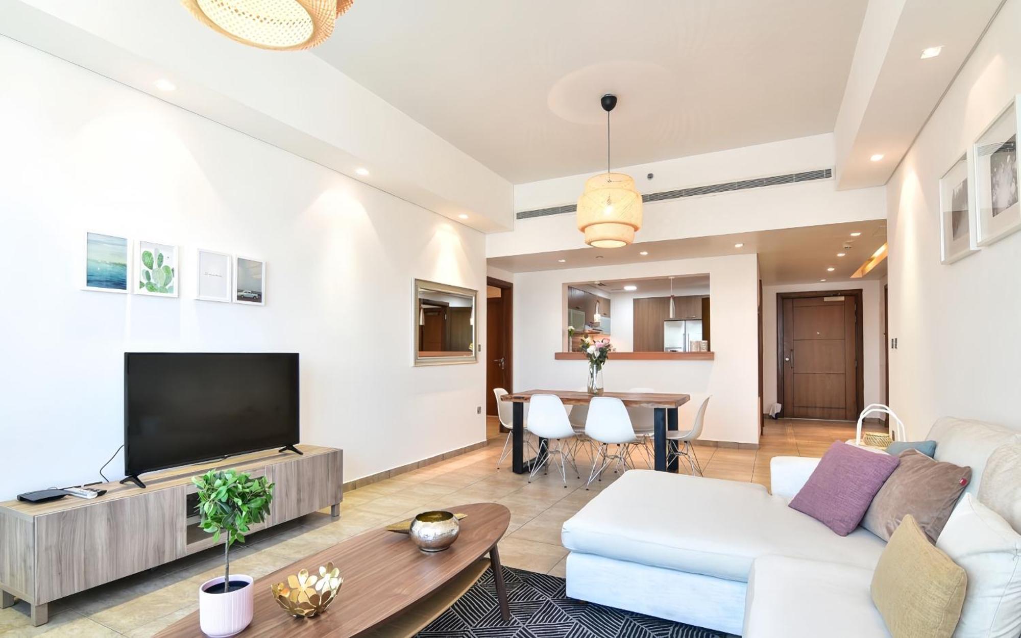 Soho Central Residence - City View - District 1 Хошимин Екстериор снимка